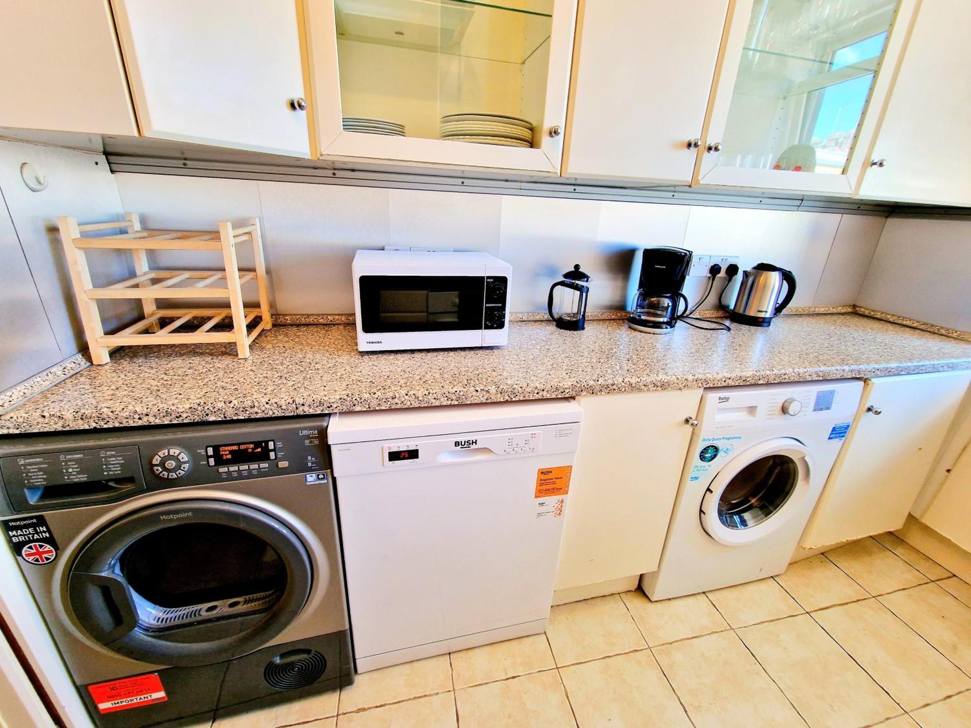 Bright & Spacious Home In Building With Lift, Right Next To Bayswater Station - Walk To Kensington Palace, Hyde Park, Little Venice & Notting Hill Londra Dış mekan fotoğraf